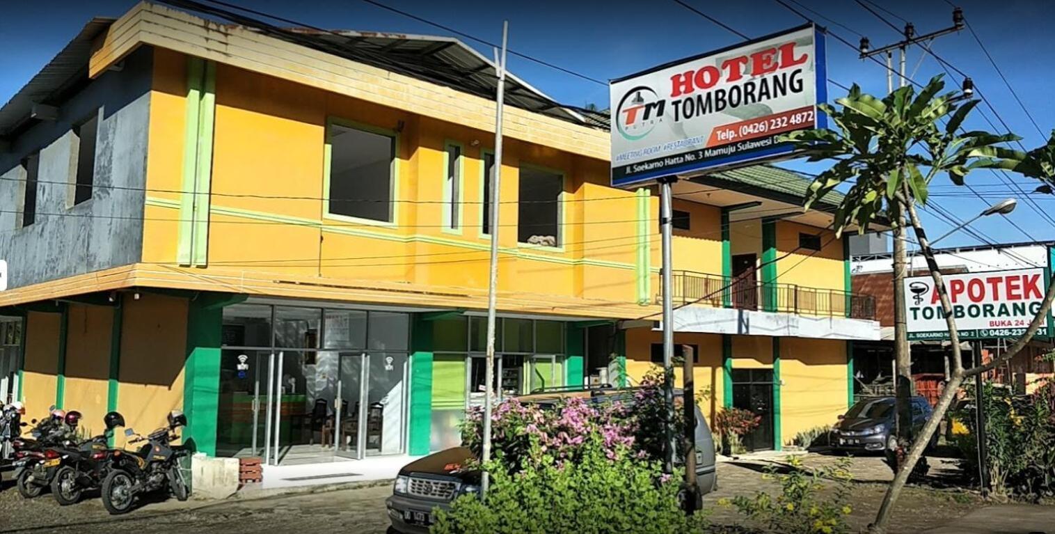 Oyo 93411 Syariah Hotel Tomborang Karema Exterior foto